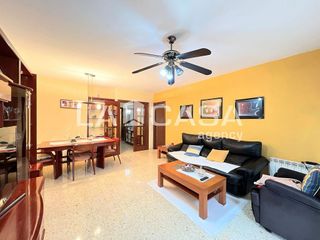 Dúplex en venta en Fondo en Santa Coloma de Gramanet