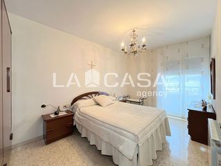 Dúplex en venta en Fondo en Santa Coloma de Gramanet