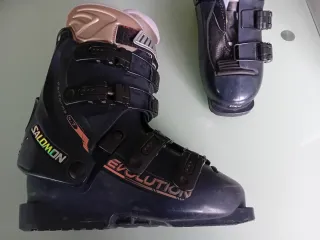 Bota esquí izquierda rota T36 Salomon