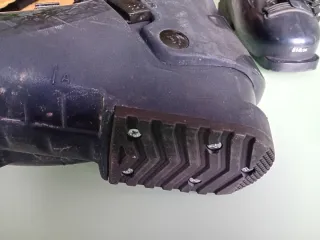 Bota esquí izquierda rota T36 Salomon