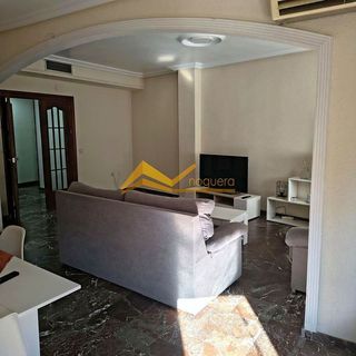 Piso en venta en Linares