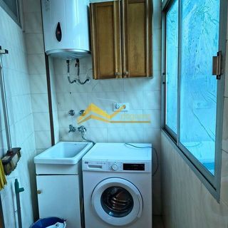 Piso en venta en Linares