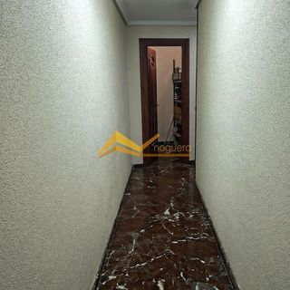 Piso en venta en Linares