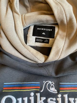 Sudadera Quiksilver con capucha