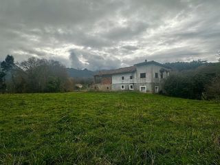 Chalet en venta en Ribadesella
