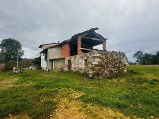 Chalet en venta en Ribadesella