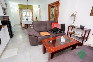 Casa pareada en venta en San García en Algeciras