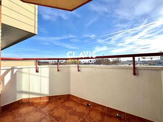 Piso en venta en Sant Andreu de Palomar en Barcelona