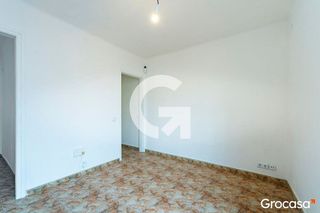 Ático en venta en Pubilla Cases en Hospitalet de Llobregat, L´