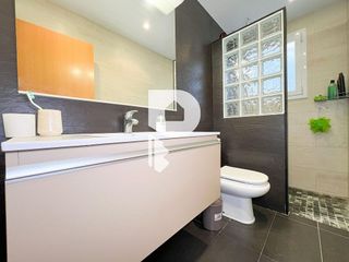 Chalet en venta en Corbera de Llobregat