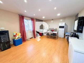 Chalet en venta en Corbera de Llobregat