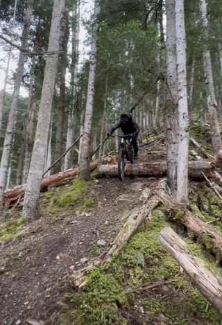 Cursos técnica y guia MTB/eMTB