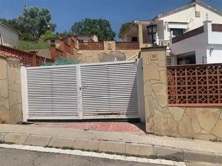 Chalet en venta en Vacarisses