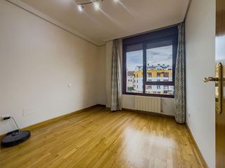 Piso en venta en Entrambasaguas