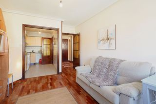 Piso en venta en Milán - Pumarín - Teatinos en Oviedo