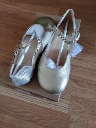 Manoletinas Navega T 38 Doradas/Plateadas.Barefoot