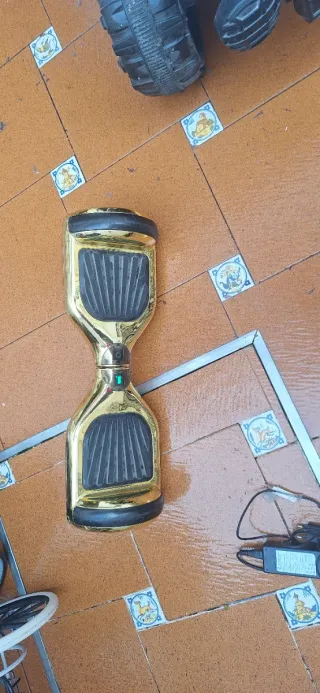 Hoverboard Dorado con Cargador