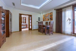 Chalet en venta en Montequinto en Dos Hermanas