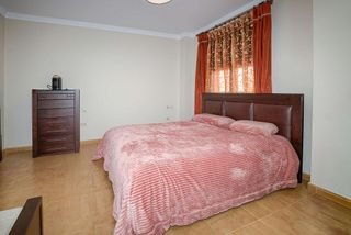 Chalet en venta en Montequinto en Dos Hermanas