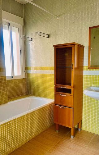 Casa adosada en venta en Olías del Rey