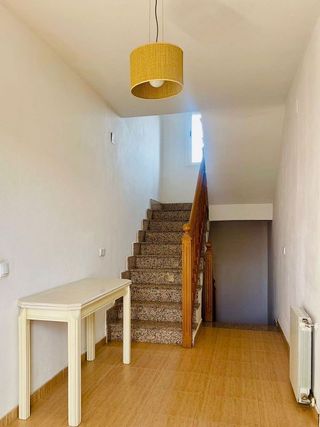 Casa adosada en venta en Olías del Rey