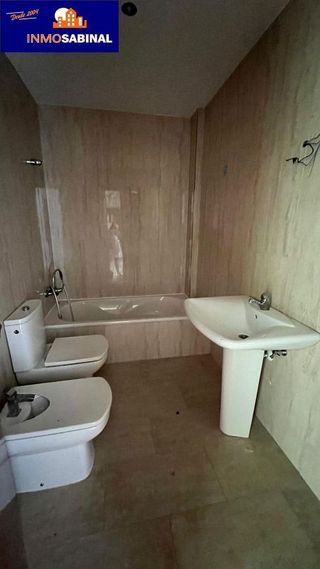 Chalet en venta en Los Molinos - Villa Blanca en Almería