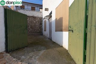 Chalet en venta en Moclín