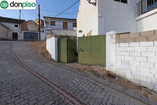 Chalet en venta en Moclín