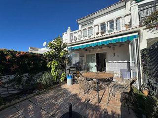 Casa adosada en venta en Benalmádena pueblo en Benalmádena