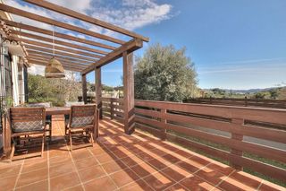 Cortijo en venta en Calahonda en Mijas