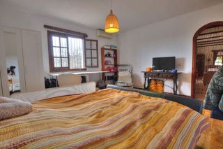 Cortijo en venta en Calahonda en Mijas