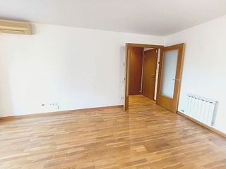 Piso en venta en La Bordeta en Barcelona
