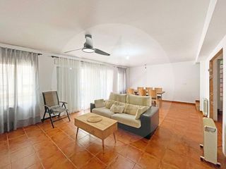 Casa adosada en venta en Centro - El Castillo en Sagunto