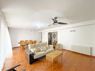 Casa adosada en venta en Centro - El Castillo en Sagunto