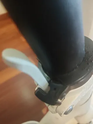 Patinete xiaomi eléctrico blanco, usado. Funcionan