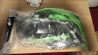 Kit UFO Plast de Kawasaki KX 250 y 450 Negro/Verde