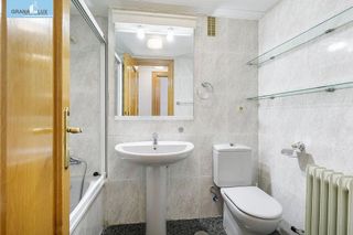 Piso en venta en Pajaritos - Plaza de Toros en Granada