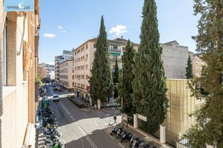 Piso en venta en Pajaritos - Plaza de Toros en Granada