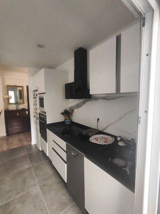 Piso en venta en Parque Ayala - Jardín de la Abadía - Huelín en Málaga