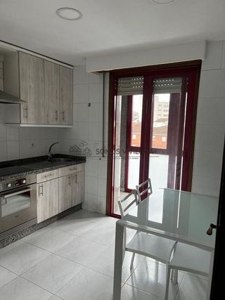 Piso en venta en Barrocanes en Ourense