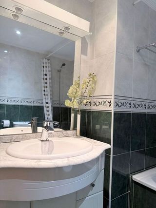 Piso en venta en La Luz - El Torcal en Málaga