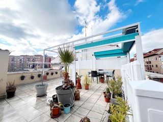 Ático en venta en Reyes Católicos en Alcalá de Henares