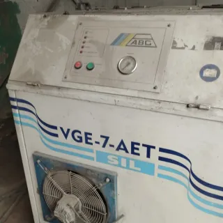 Compresor ABC VGE-7-AET SIL y calderín