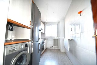 Piso en venta en Portillejo - Valdegastea en Logroño