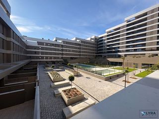 Piso en venta en Aljamar en Tomares