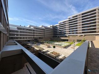 Piso en venta en Aljamar en Tomares