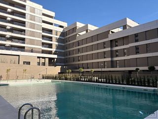 Piso en venta en Aljamar en Tomares