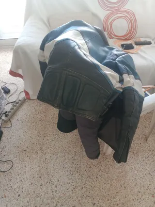 Chaqueta de cuero para moto