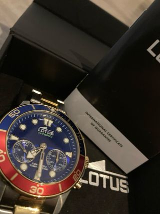 Reloj Lotus Hybrid Azul y Dorado