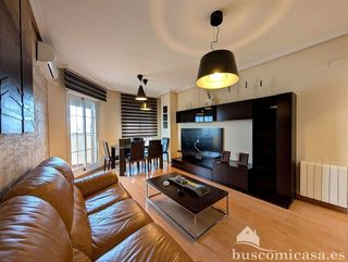 Piso en alquiler en Linares